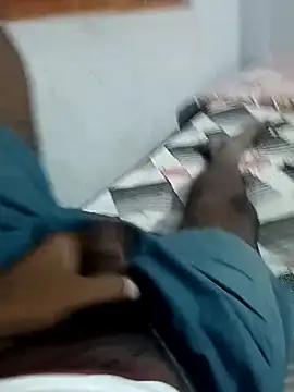 Snapshot of Rahul_Razz chatting on 09-17-25, 10:22 Rahul Razz online show from 09-17-25, 10:22