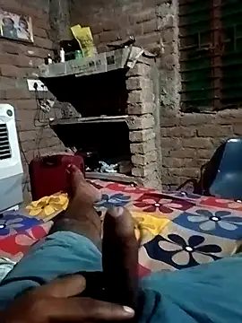 Snapshot of Rahul_Razz chatting on 10-12-25, 06:51 Rahul Razz online show from 10-12-25, 06:51