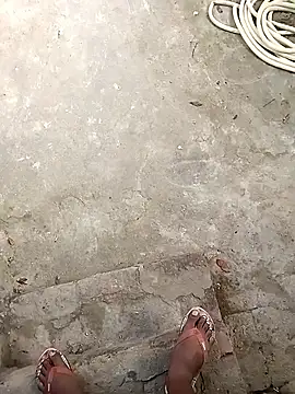 Snapshot of Rahul_Razz chatting on 10-18-25, 02:25 Rahul Razz online show from 10-18-25, 02:25