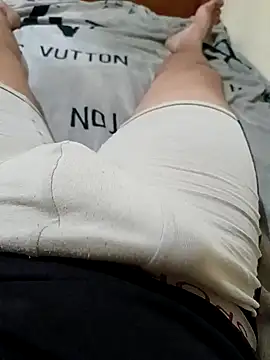 Snapshot of anis3g4 chatting on 09-28-25, 03:17 anis3g4 online show from 09-28-25, 03:17