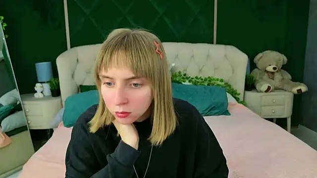 Beverly Gomes online show from 10-01-25, 03:29