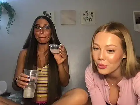 MichelleXClarice online show from 10-15-25, 02:33