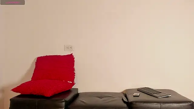 Dark chanel online show from 11-14-25, 04:33