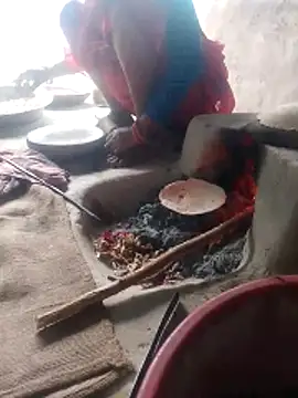 Snapshot of CUTE-004 chatting on 02-01-26, 06:01 CUTE-004 online show from 02-01-26, 06:01