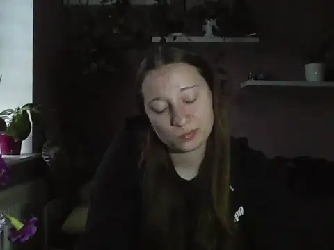 LindaPretty online show from 09-30-25, 06:18