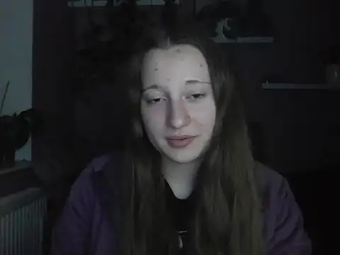 LindaPretty online show from 10-07-25, 08:17