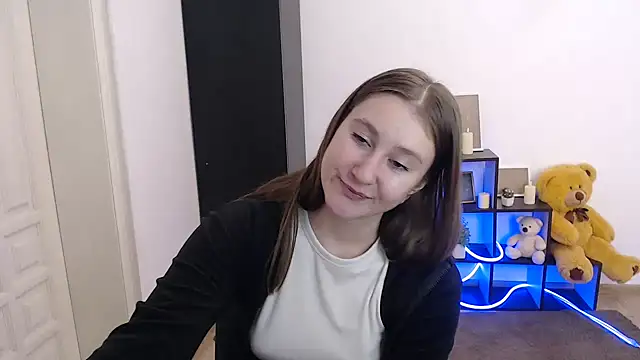 Milka kamila online show from 11-15-25, 12:34