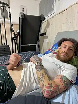 dennis89768 online show from 02-15-26, 12:29