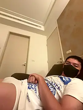 Snapshot of kaikai1335 chatting on 10-03-25, 02:36 kaikai1335 online show from 10-03-25, 02:36