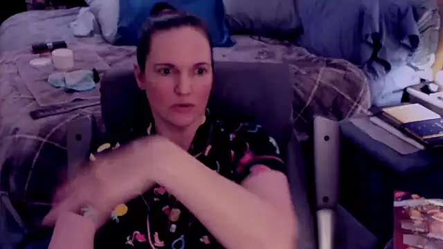 Snapshot of ninajaymes chatting on 12-19-24, 04:45 ninajaymes online show from 12-19-24, 04:45