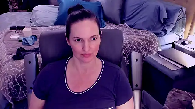 Snapshot of ninajaymes chatting on 12-28-24, 05:12 ninajaymes online show from 12-28-24, 05:12