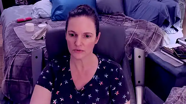 Snapshot of ninajaymes chatting on 01-01-25, 01:37 ninajaymes online show from 01-01-25, 01:37