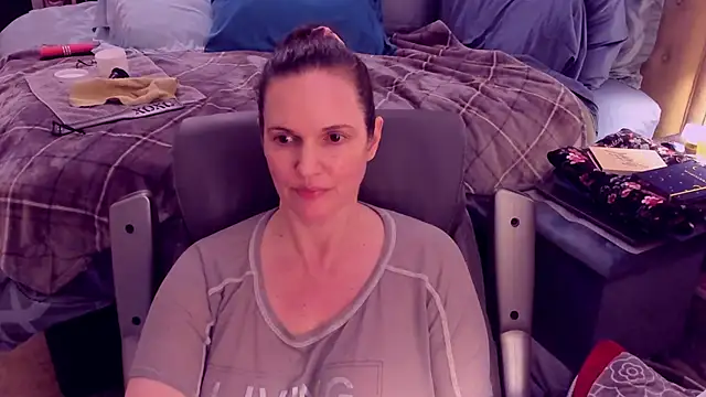 Snapshot of ninajaymes chatting on 01-10-25, 05:58 ninajaymes online show from 01-10-25, 05:58