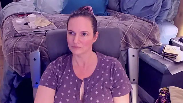 Snapshot of ninajaymes chatting on 01-17-25, 08:45 ninajaymes online show from 01-17-25, 08:45