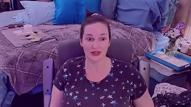 Snapshot of ninajaymes chatting on 03-05-25, 06:01 ninajaymes online show from 03-05-25, 06:01