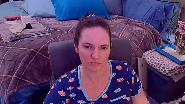 Snapshot of ninajaymes chatting on 09-15-25, 09:37 ninajaymes online show from 09-15-25, 09:37