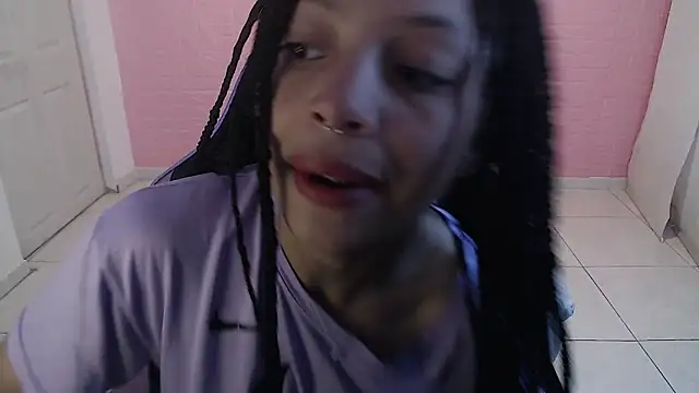 EIVIY1609 online show from 11-24-25, 02:17