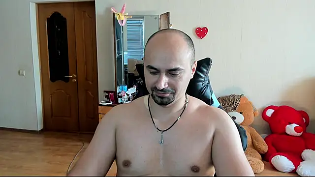 Snapshot of Gri_SH chatting on 09-25-25, 09:13 Gri SH online show from 09-25-25, 09:13