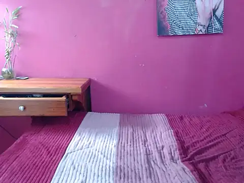 Snapshot of lola_diez chatting on 09-10-25, 06:52 lola diez online show from 09-10-25, 06:52