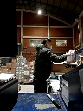 Snapshot of 1C2AM22 chatting on 09-12-25, 08:03 1C2AM22 online show from 09-12-25, 08:03