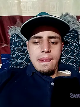 Snapshot of 1C2AM22 chatting on 10-15-25, 02:44 1C2AM22 online show from 10-15-25, 02:44