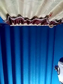 Snapshot of 1C2AM22 chatting on 11-13-25, 03:27 1C2AM22 online show from 11-13-25, 03:27