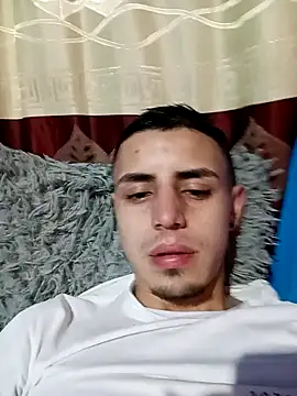 Snapshot of 1C2AM22 chatting on 11-20-25, 10:37 1C2AM22 online show from 11-20-25, 10:37