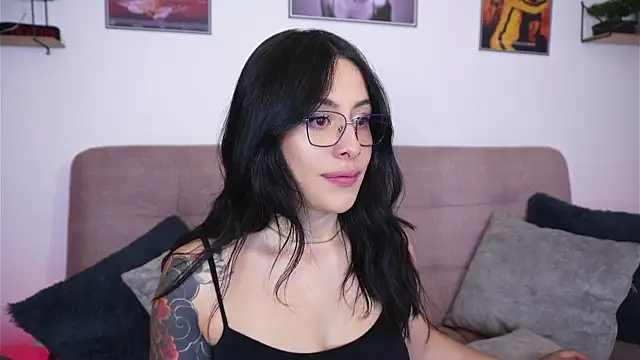 Snapshot of SophiieCumsx chatting on 07-17-26, 04:19 SophiieCumsx online show from 07-17-26, 04:19