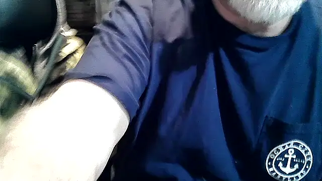 georgew62 online show from 09-23-25, 02:58