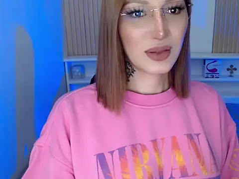 toni 0601 online show from 12-17-24, 03:50