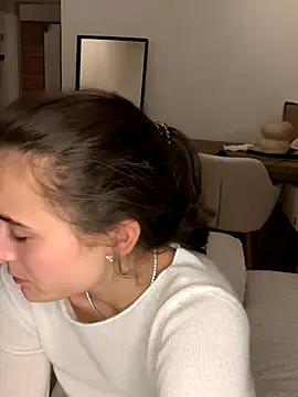 SophiiaStarr online show from 10-25-25, 06:13