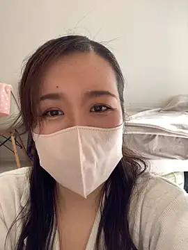 NATSUMI00 online show from 10-01-25, 05:35