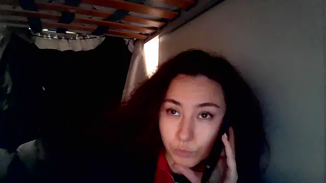 Snapshot of Emparia chatting on 11-03-25, 06:31 Emparia online show from 11-03-25, 06:31