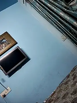 iaminyou online show from 10-22-25, 05:13