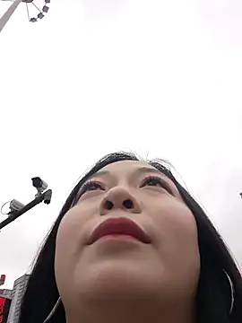 smgirls online show from 10-21-25, 09:32