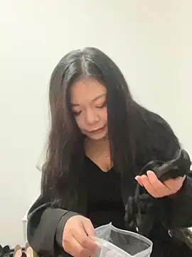 smgirls online show from 11-06-25, 10:05