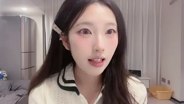 ZhaoZhao-ZM online show from 09-16-25, 01:56