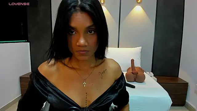 Snapshot of alanapark07 chatting on 09-15-25, 07:14 alanapark07 online show from 09-15-25, 07:14