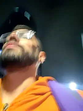 DanteWinter online show from 10-21-25, 02:34