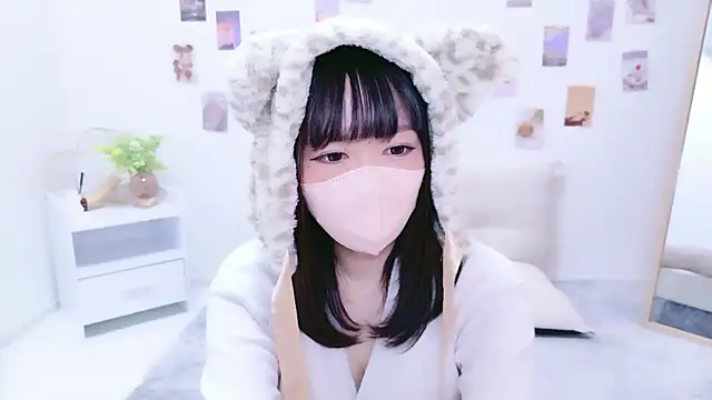 Snapshot of fumika_f chatting on 10-24-25, 03:36 fumika f online show from 10-24-25, 03:36