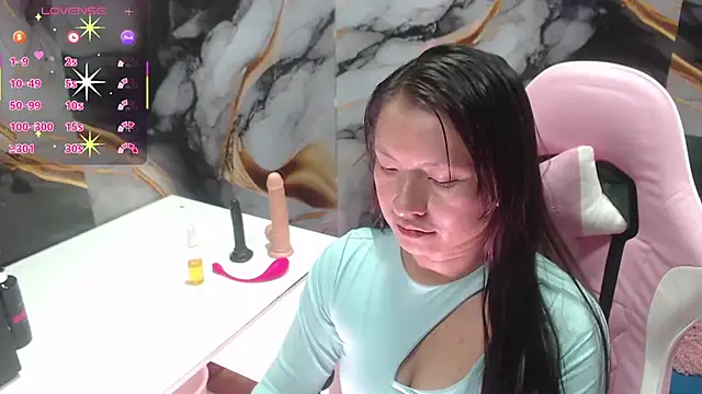 mia wetts online show from 10-11-25, 12:04