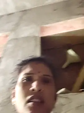 Snapshot of Love_bhabi chatting on 11-17-25, 01:11 Love bhabi online show from 11-17-25, 01:11