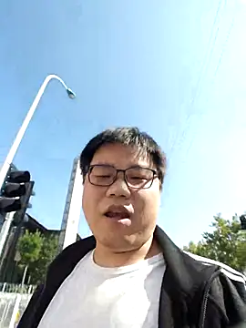  KaiXin  online show from 10-14-25, 03:40