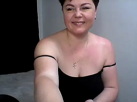 EllaLove2277 online show from 11-25-25, 06:13