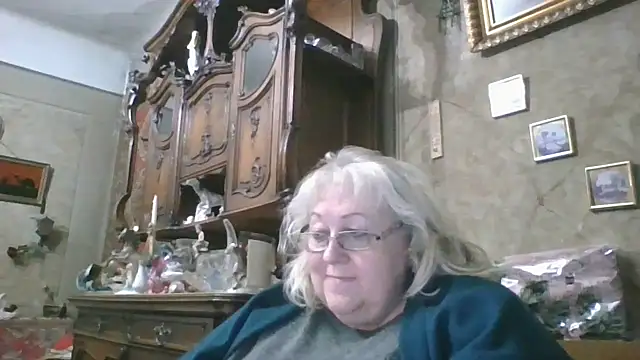 Lala-Love56 online show from 09-29-25, 04:34