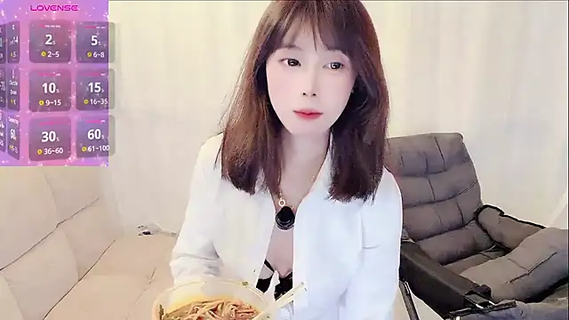 yuanbao a online show from 02-23-26, 05:27