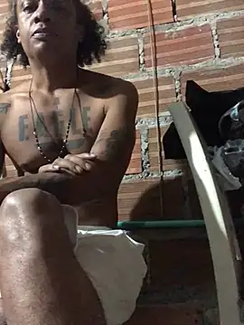 Snapshot of elpeluchenegroxxx3 chatting on 02-11-26, 03:33 elpeluchenegroxxx3 online show from 02-11-26, 03:33