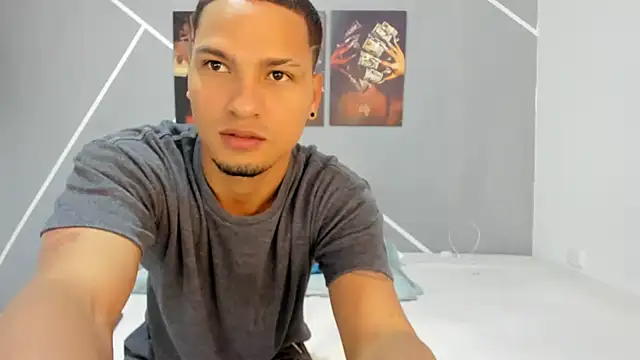 Sexy777Couple online show from 04-02-26, 01:36