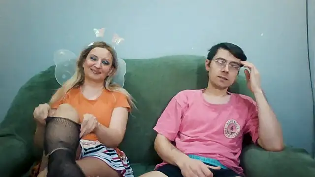 Snapshot of Eric_Basilio chatting on 02-14-26, 05:21 Eric Basilio online show from 02-14-26, 05:21