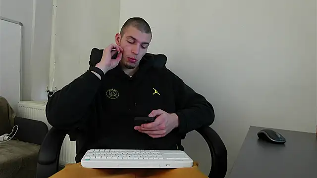 Ryan Dozer online show from 11-08-25, 07:08